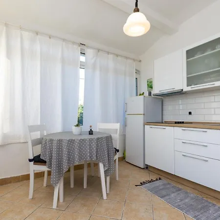 Apartman Biserka Bozava